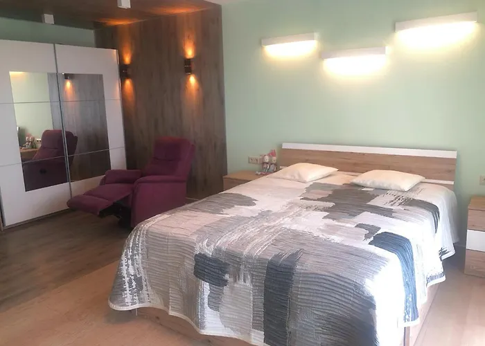 Kotsubinsky Street Lux Apartment